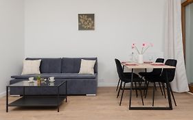 Warsaw Pozytywny Mokotow Apartment By Renters